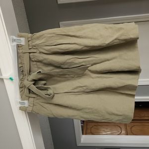 Olive green H&M shorts size 6